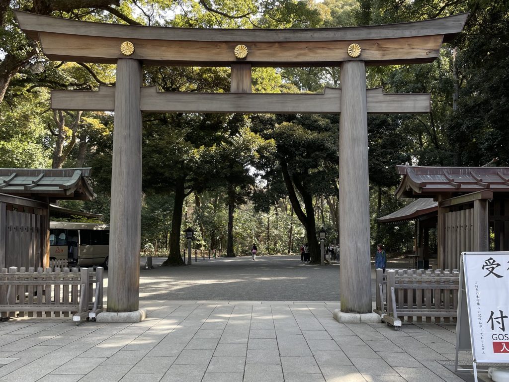 Entdecke die Magie des Meiji Schreins: Einzigartige Einblicke in Tokios Historie und Spiritualität